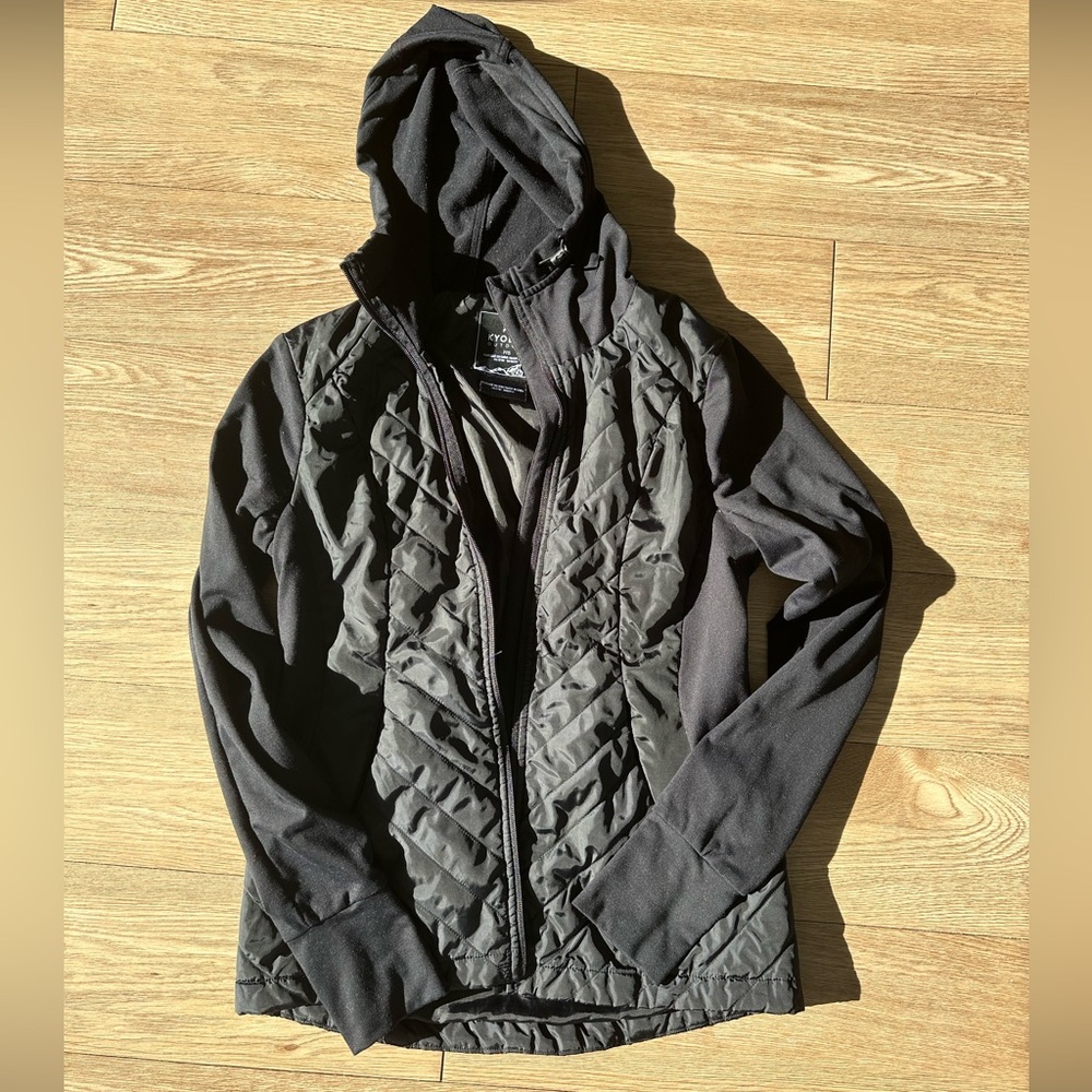 Kyodan Black Zip-Up Jacket Size Small